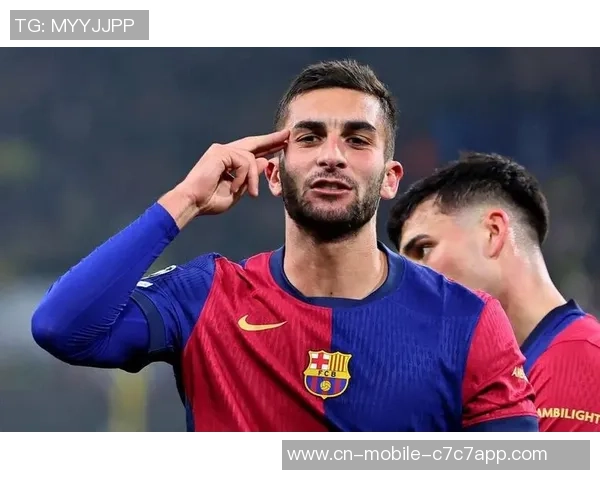 ESPN：巴萨正重视维拉后卫保-托雷斯，球员会考虑重返西班牙