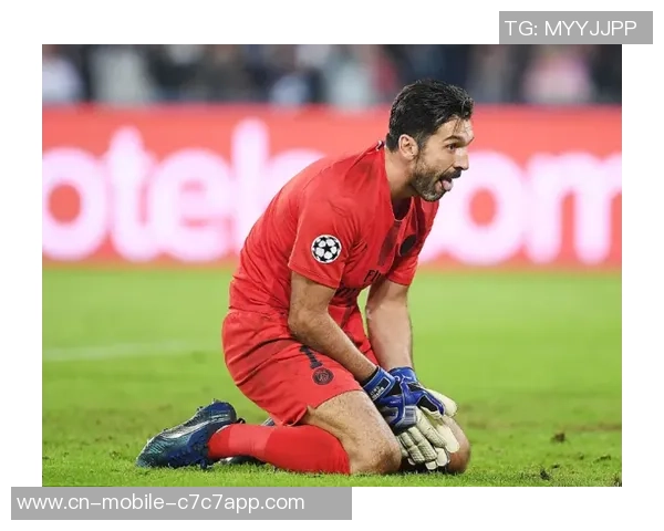 布冯：迈尼昂展示决定性效果，想夺冠的球队有必要要有这种门将